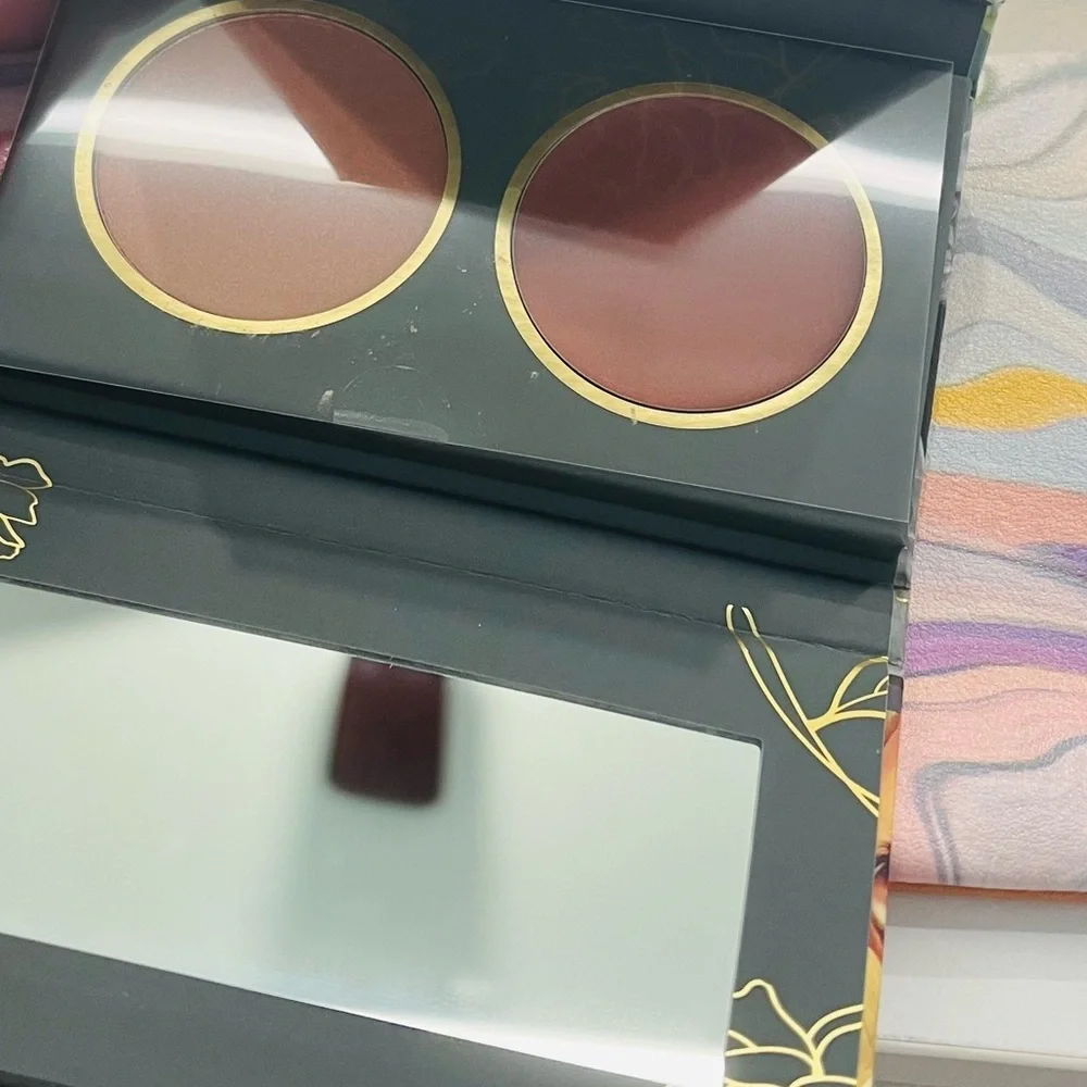 MISS FAME Crème and Powder Blush Duo